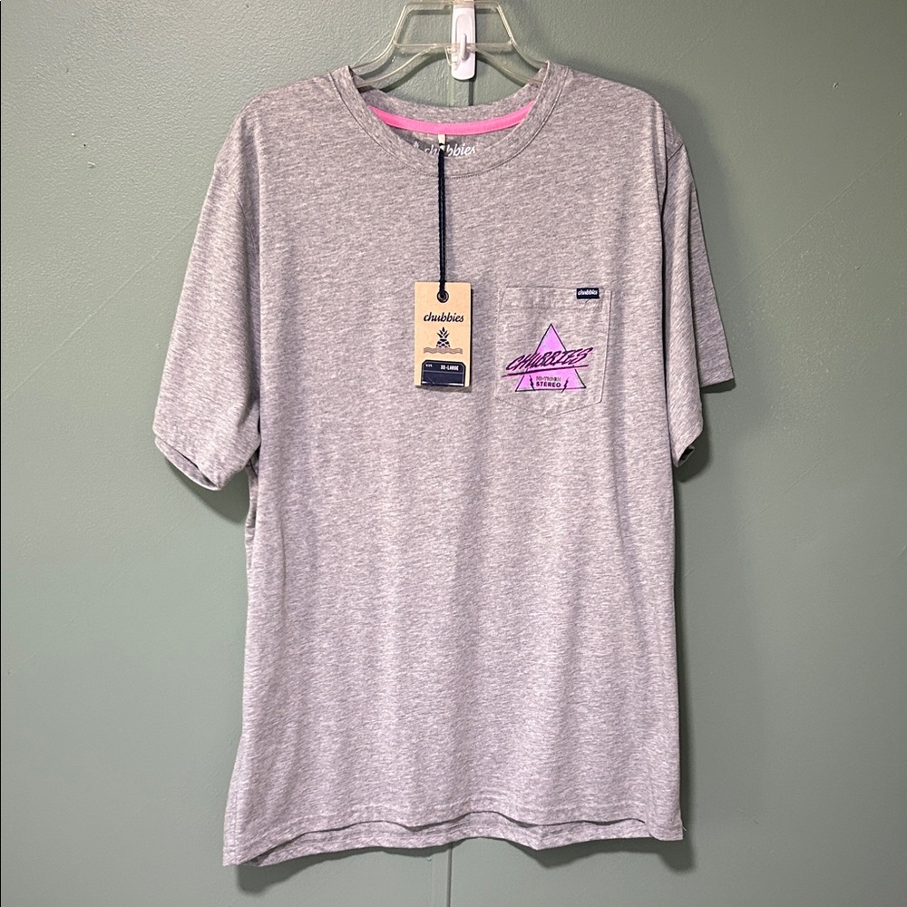 NWT Chubbies Retro Gray Tee with Pink Graphic Hi-Tech Stereo 90’s Vibe Sz XXL